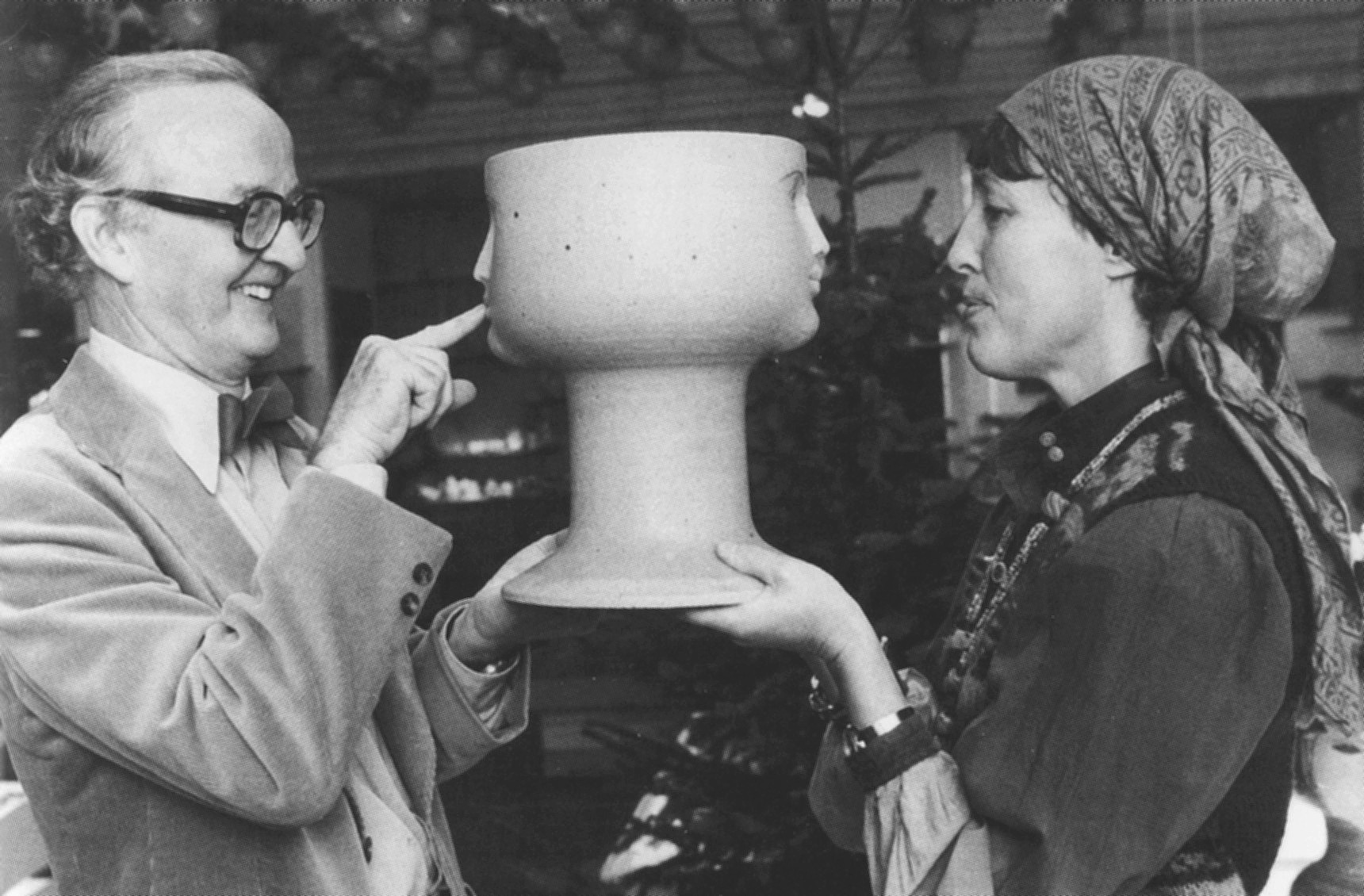 Barnebys Remembers Swedish Ceramicist Lisa Larson | Barnebys Magazine